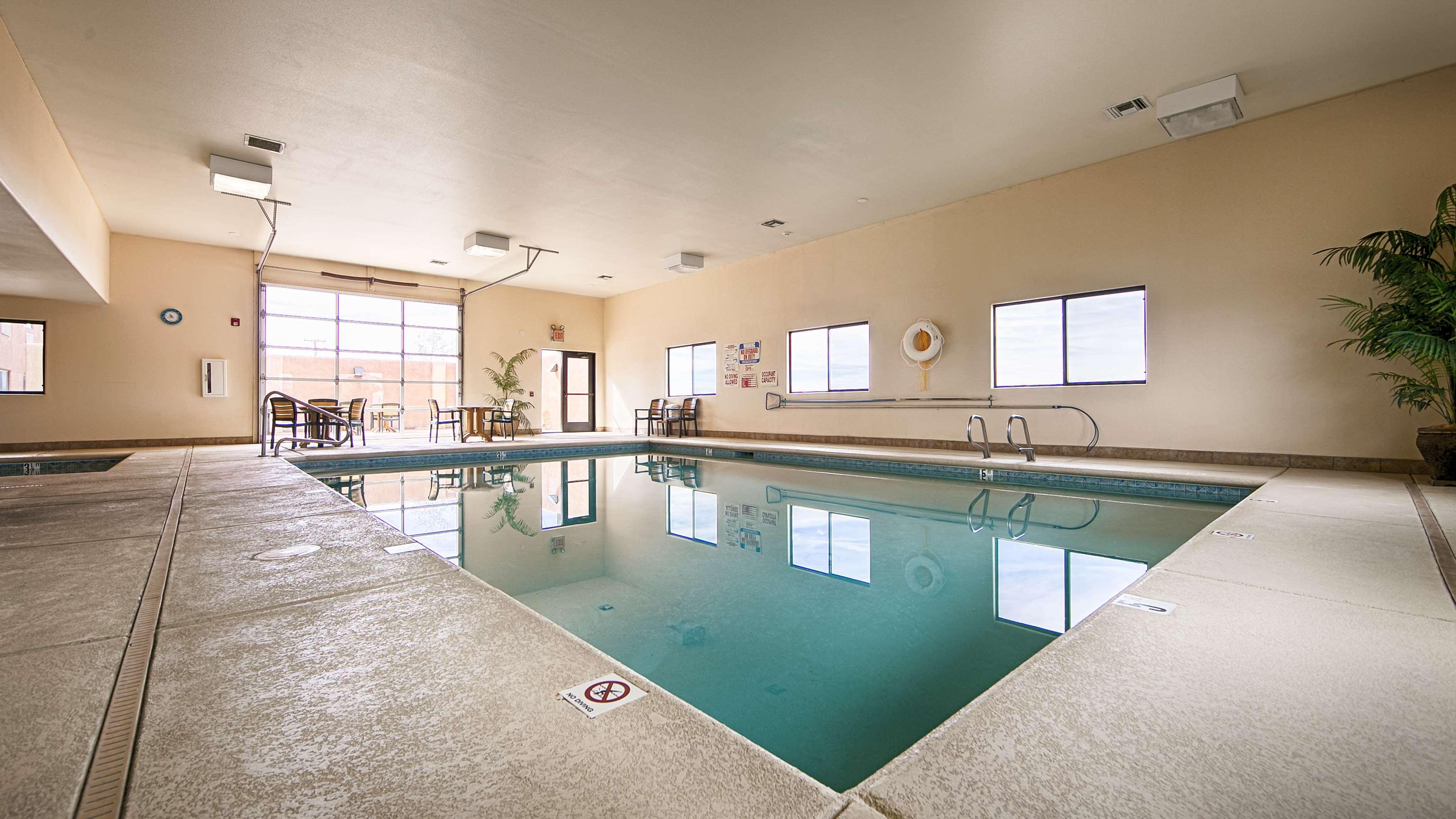 Best Western Territorial Inn And Suites Bloomfield Екстериор снимка